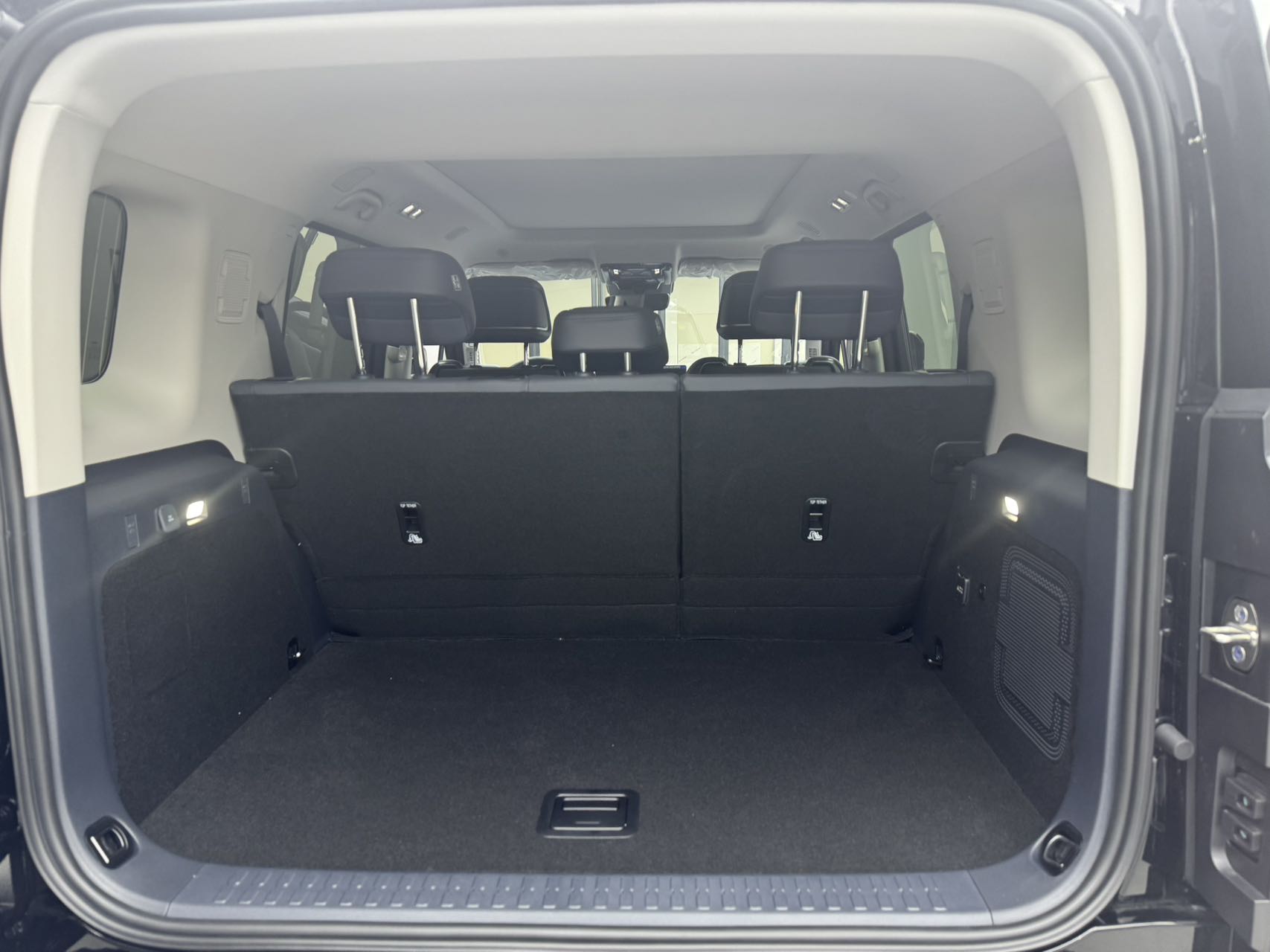 车险欺诈防范：识别和避免常见骗局