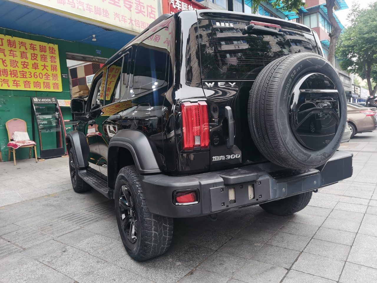 自驾游必备：临时增加车险覆盖范围的技巧